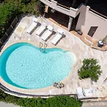 Vila Majra By Klodge